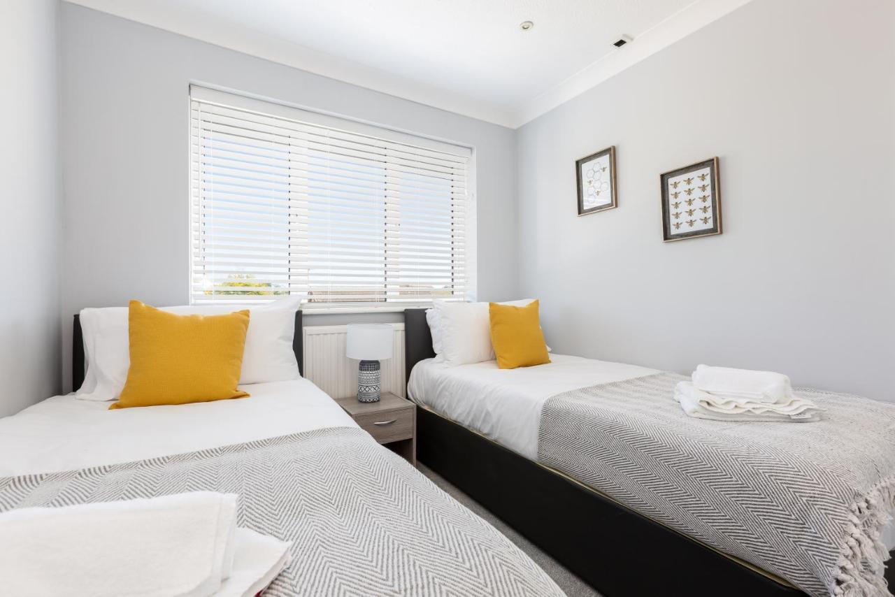 Curlew - 3 Bedrooms Wi-Fi, Parking, Contractors Thornton  Εξωτερικό φωτογραφία
