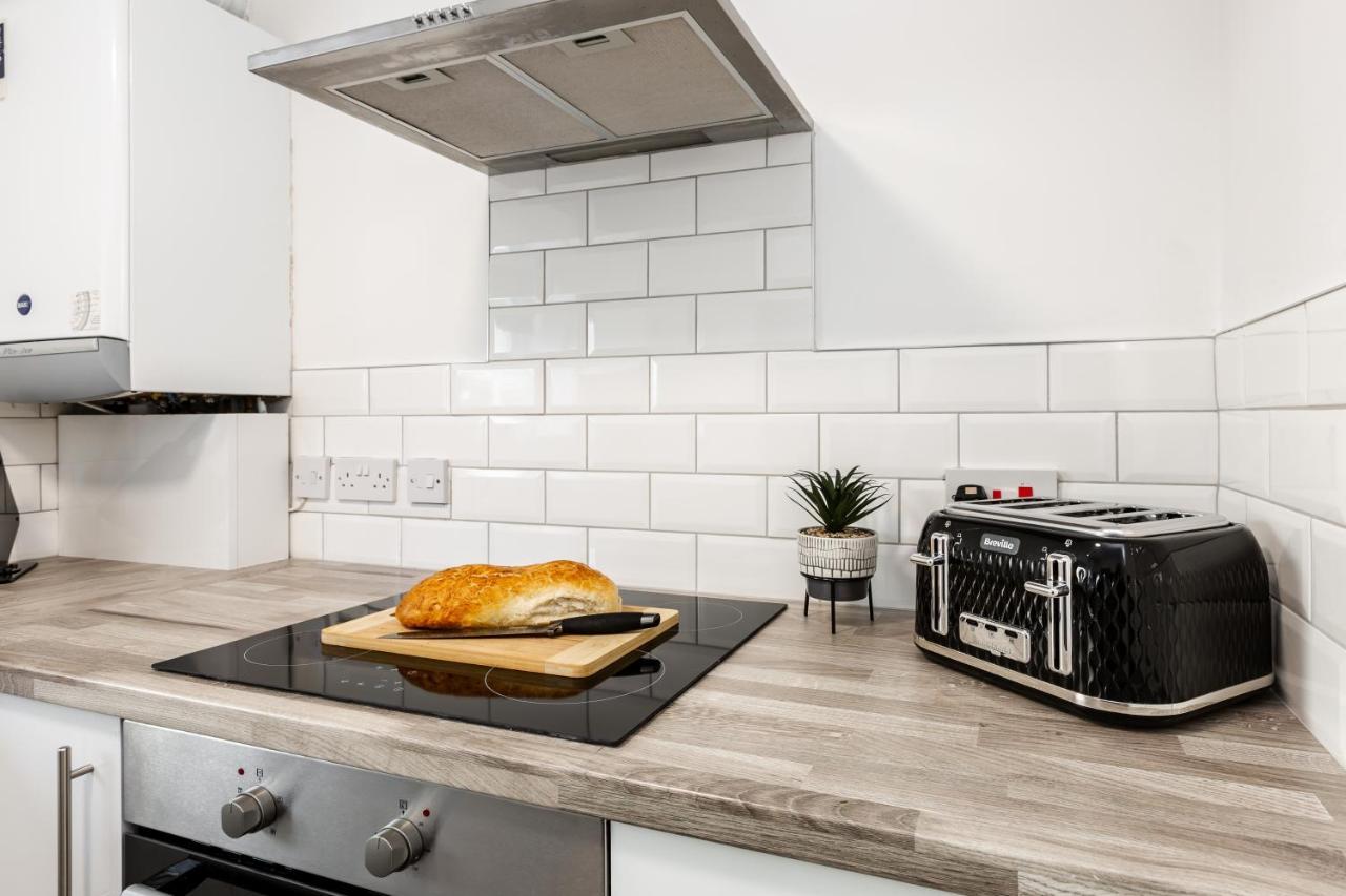 Curlew - 3 Bedrooms Wi-Fi, Parking, Contractors Thornton  Εξωτερικό φωτογραφία
